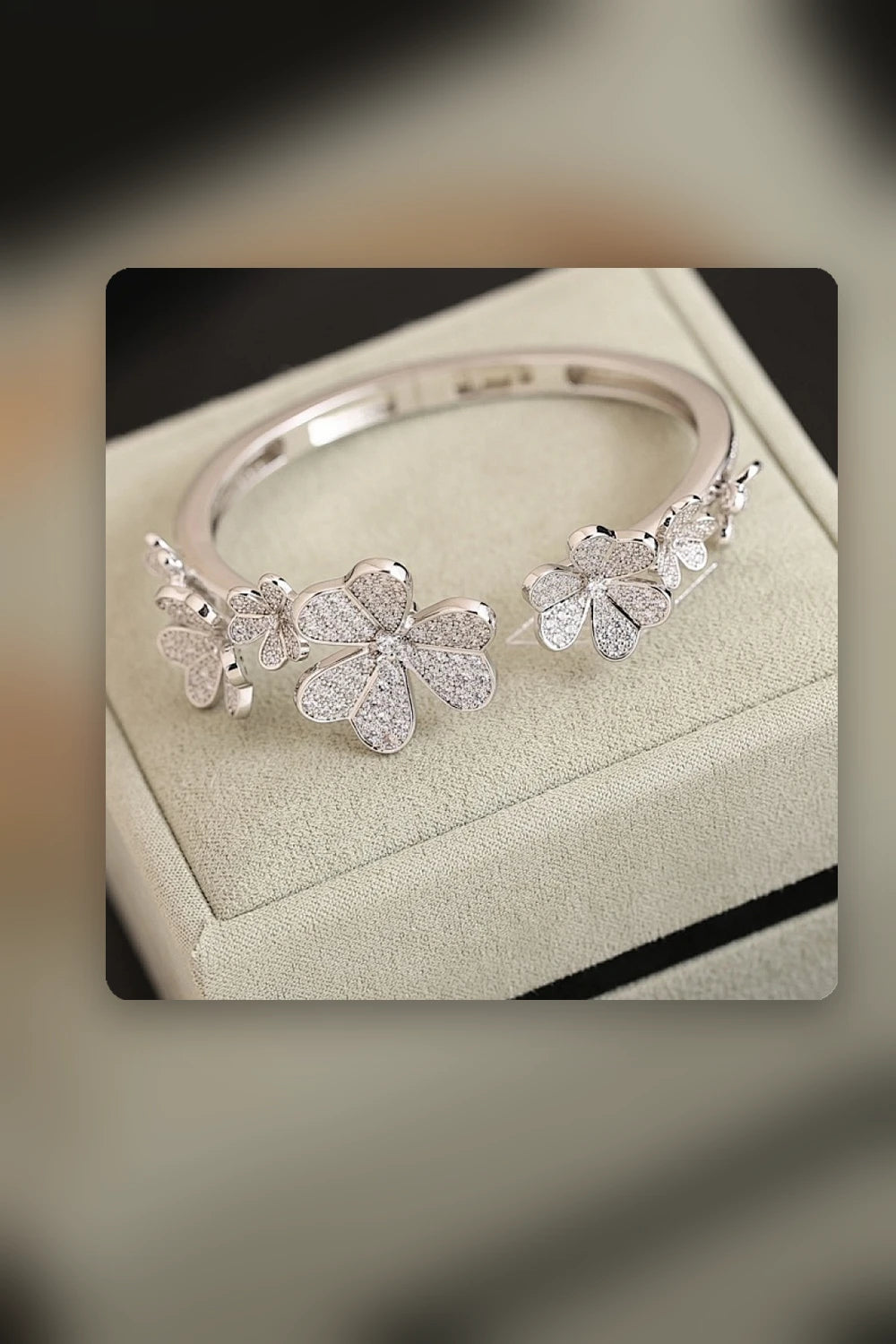 NB - VACA Jewelry - 471