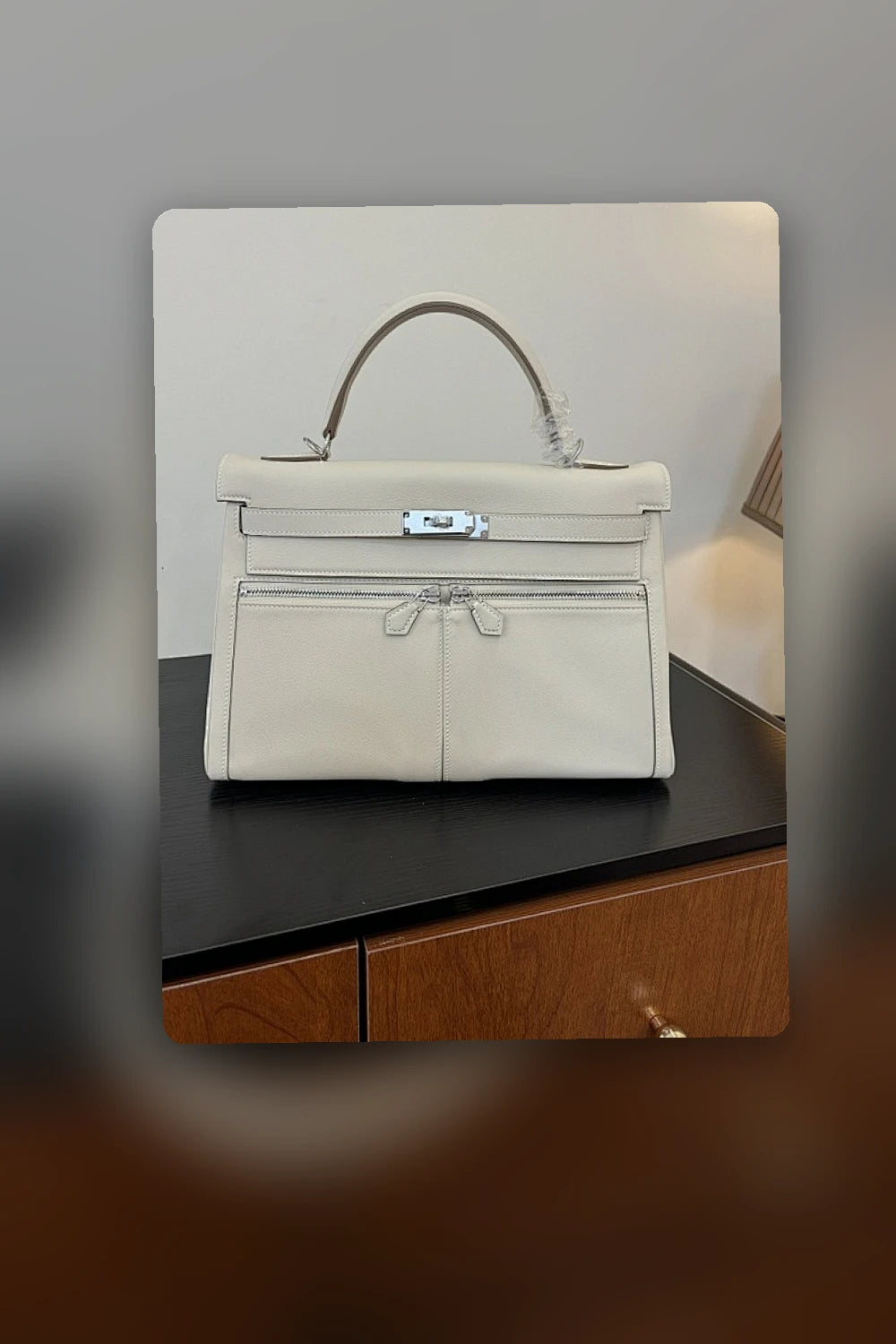 NB - HMS Bag - 407
