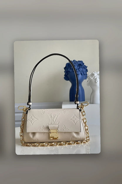 NB - LOV Bag - 719