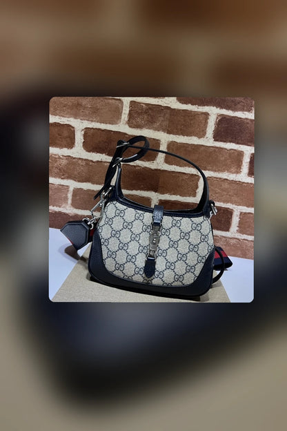 NB - GUKI Bag - 1337