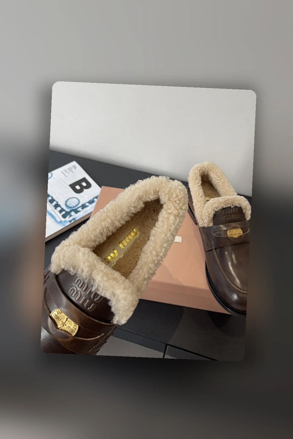 NB - MMU Women Shoes - 281