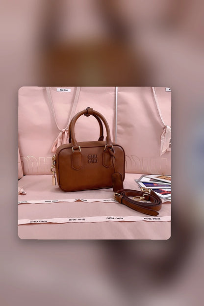NB - MMU Bag - 1070
