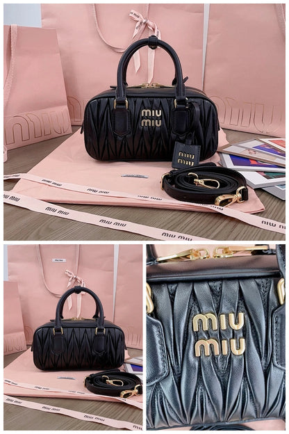 NB - MMU Bag - 805