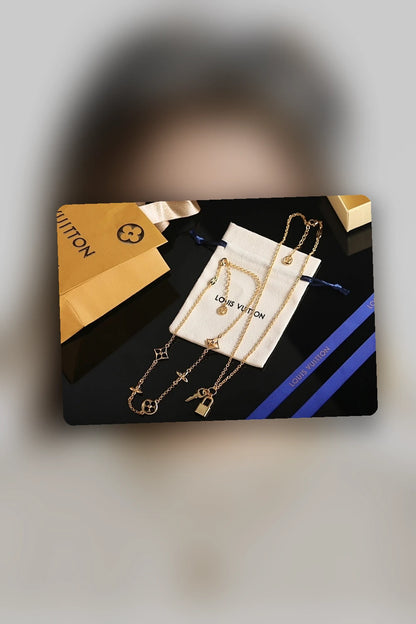 NB - LOV Jewelry - 700