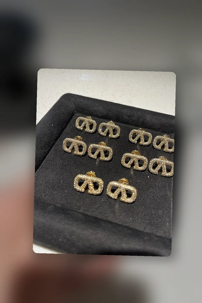 NB - VEL Jewelry - 604