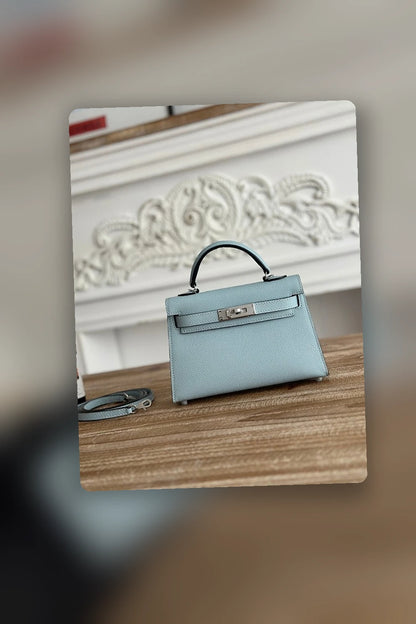 NB - HMS Bag - 765