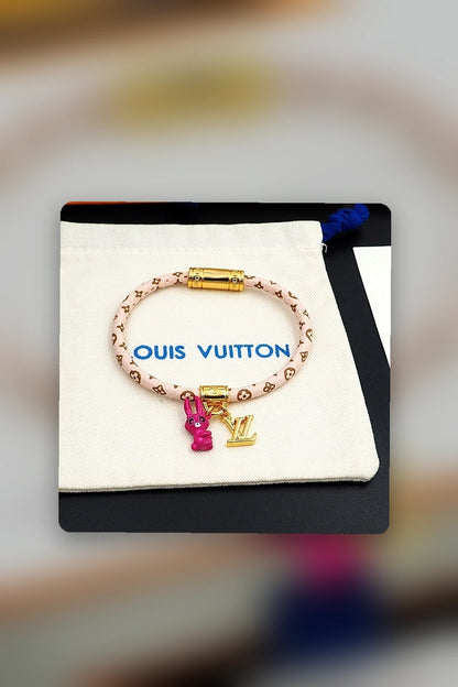 NB - LOV Jewelry - 394