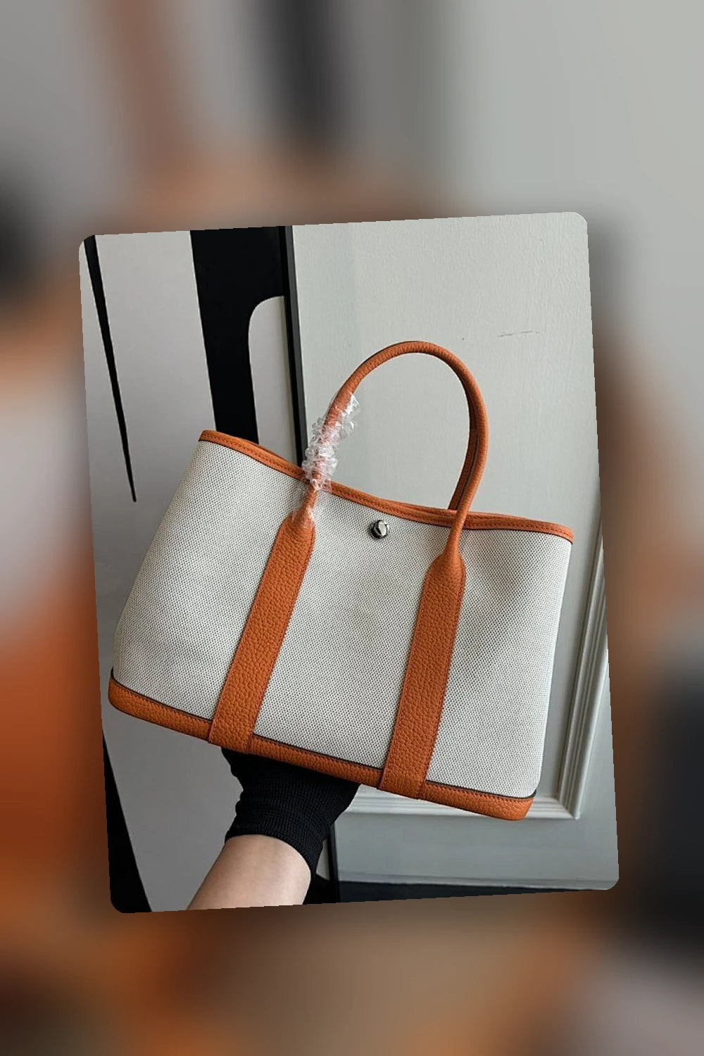 NB - HMS Bag - 087