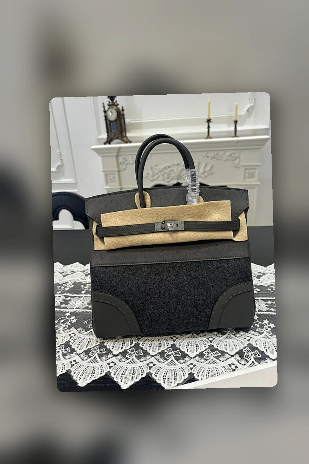 NB - HMS Bag - 1806
