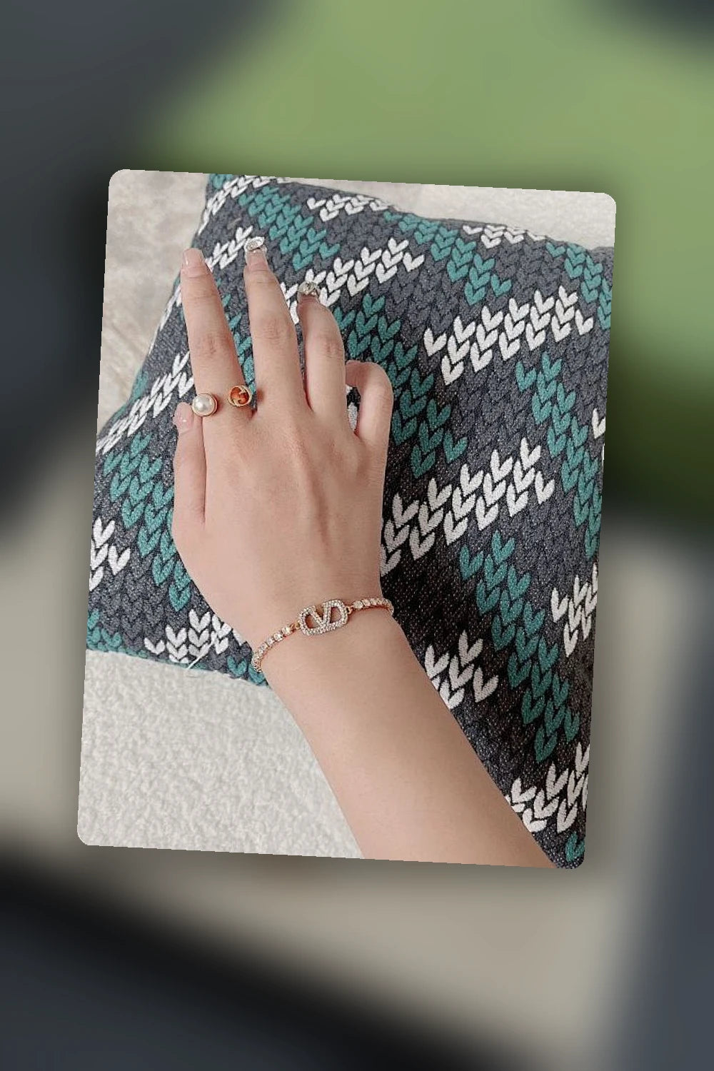 NB - GUKI Jewelry - 140