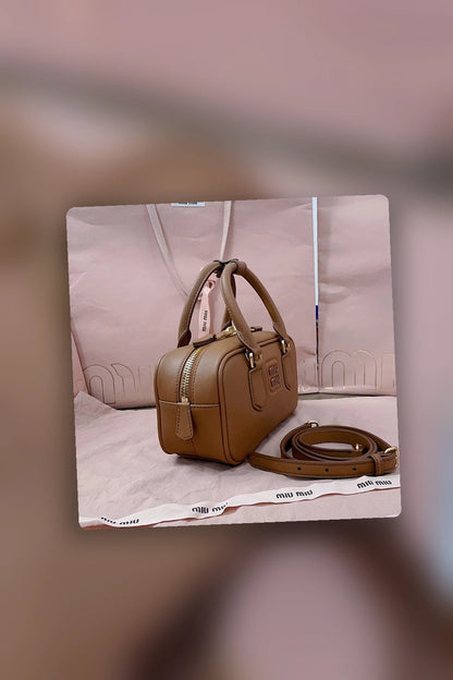 NB - MMU Bag - 230