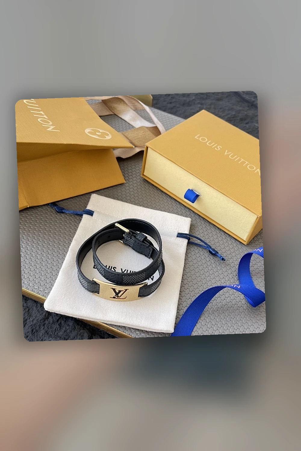 NB - LOV Jewelry - 840