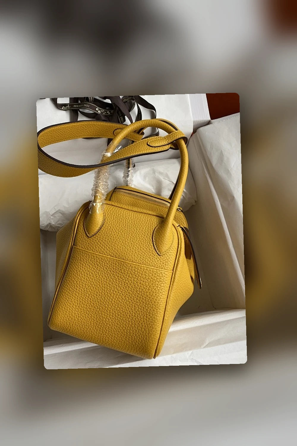 NB - HMS Bag - 690