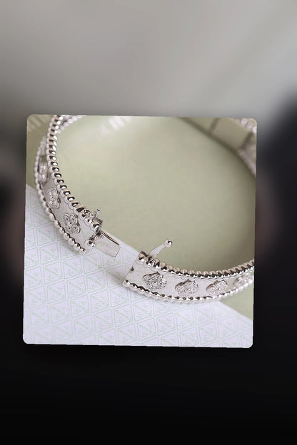 NB - VACA Jewelry - 314