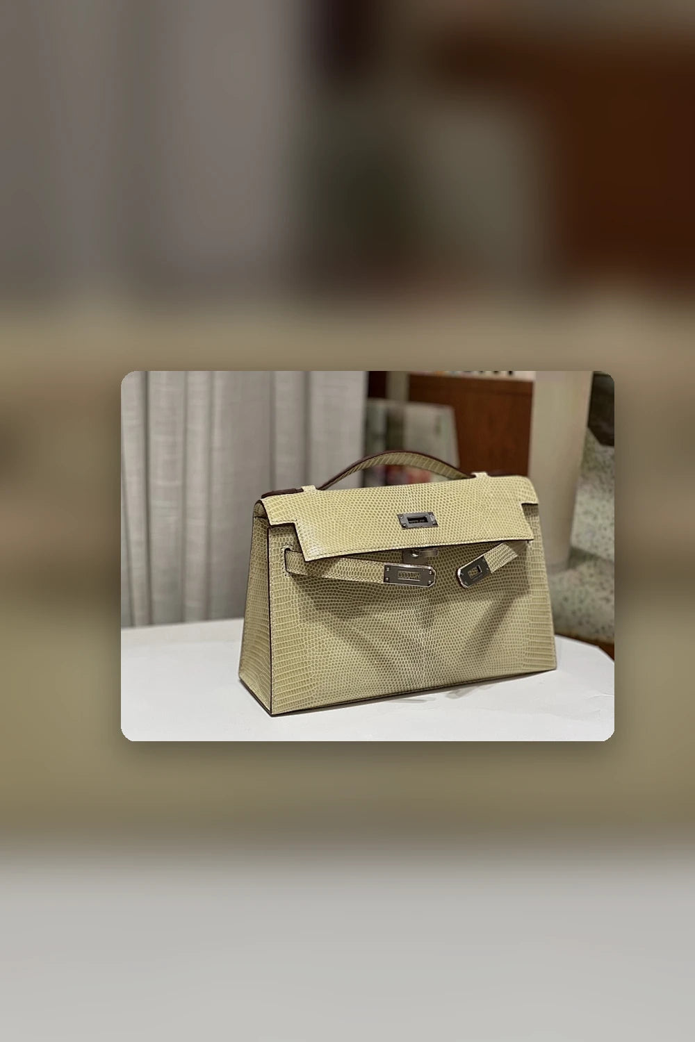 NB - HMS Bag - 666