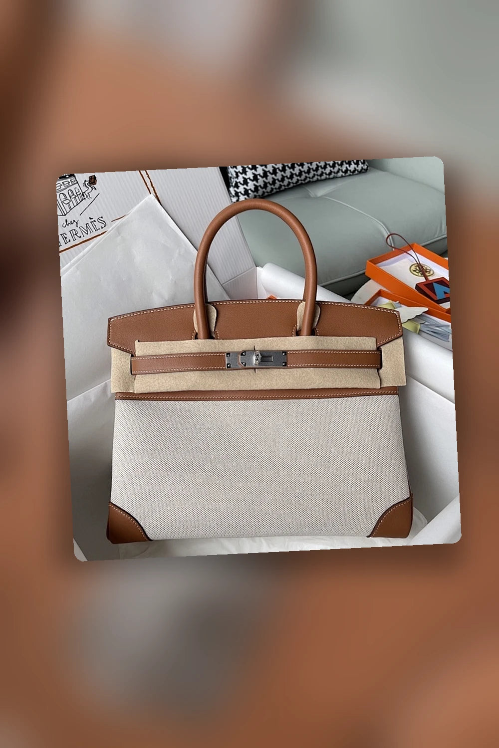 NB - HMS Bag - 086