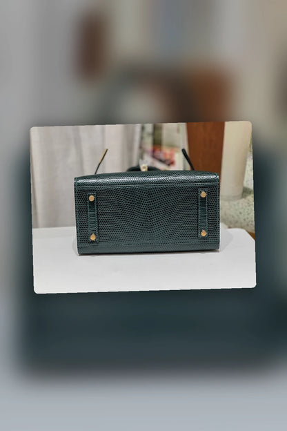 NB - HMS Bag - 677
