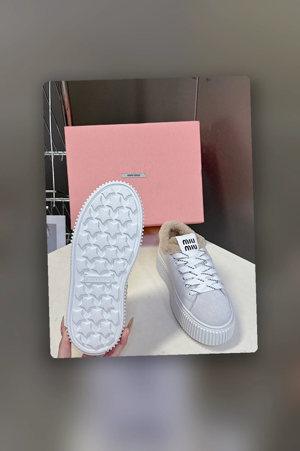 NB - MMU Women Shoes - 572