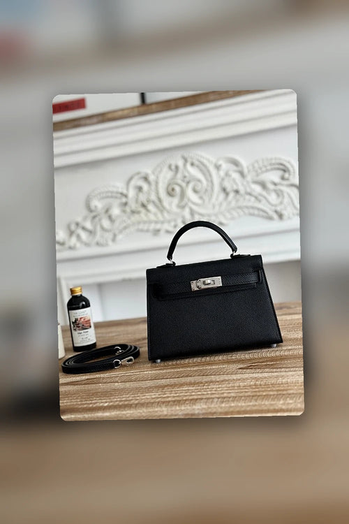 NB - HMS Bag - 733