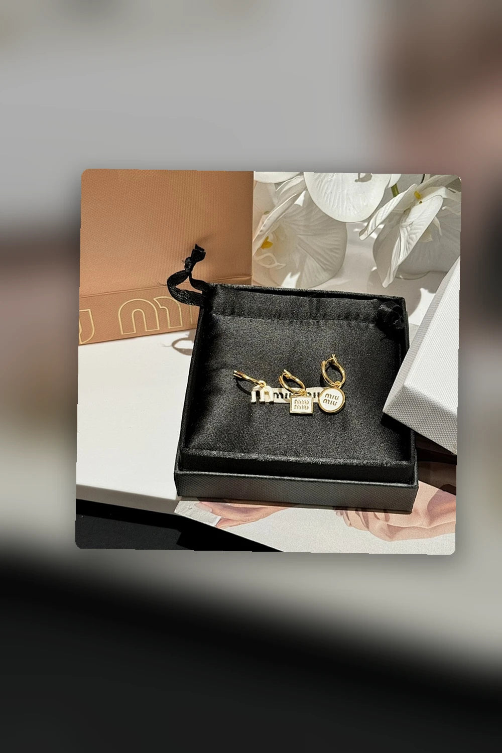 NB - MMU Jewelry - 454