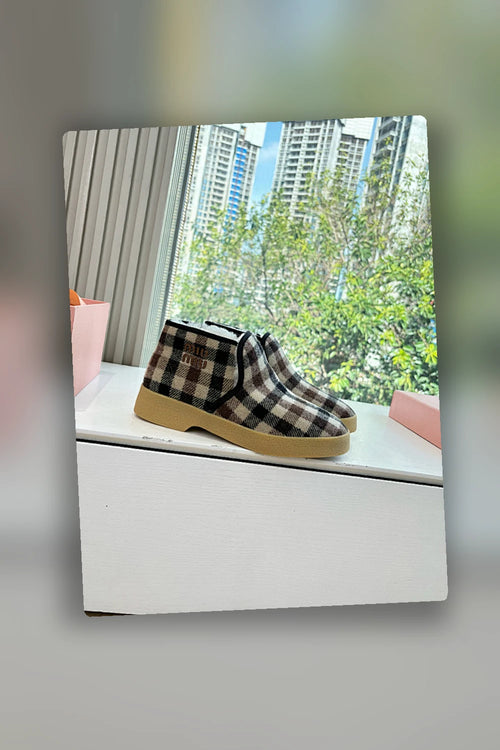 NB - MMU Women Shoes - 636