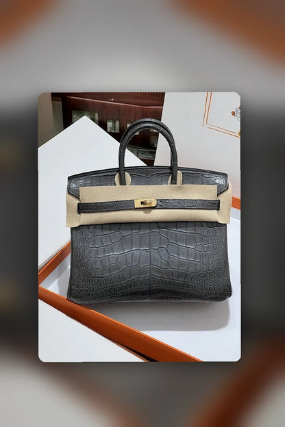 NB - HMS Bag - 604
