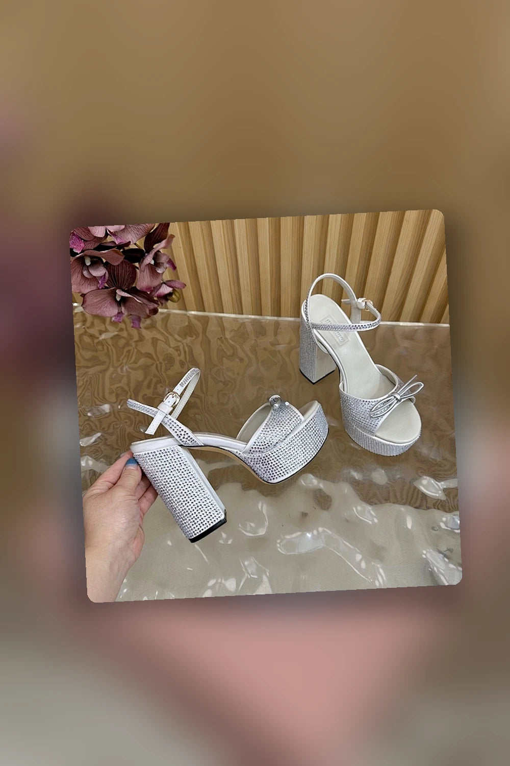 NB - MMU Women Shoes - 298