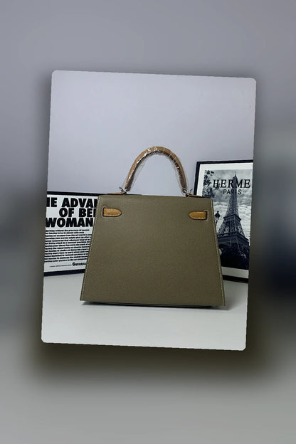 NB - HMS Bag - 867