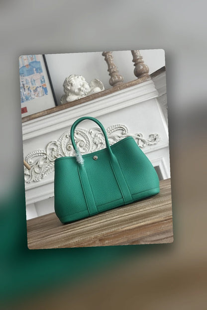 NB - HMS Bag - 063