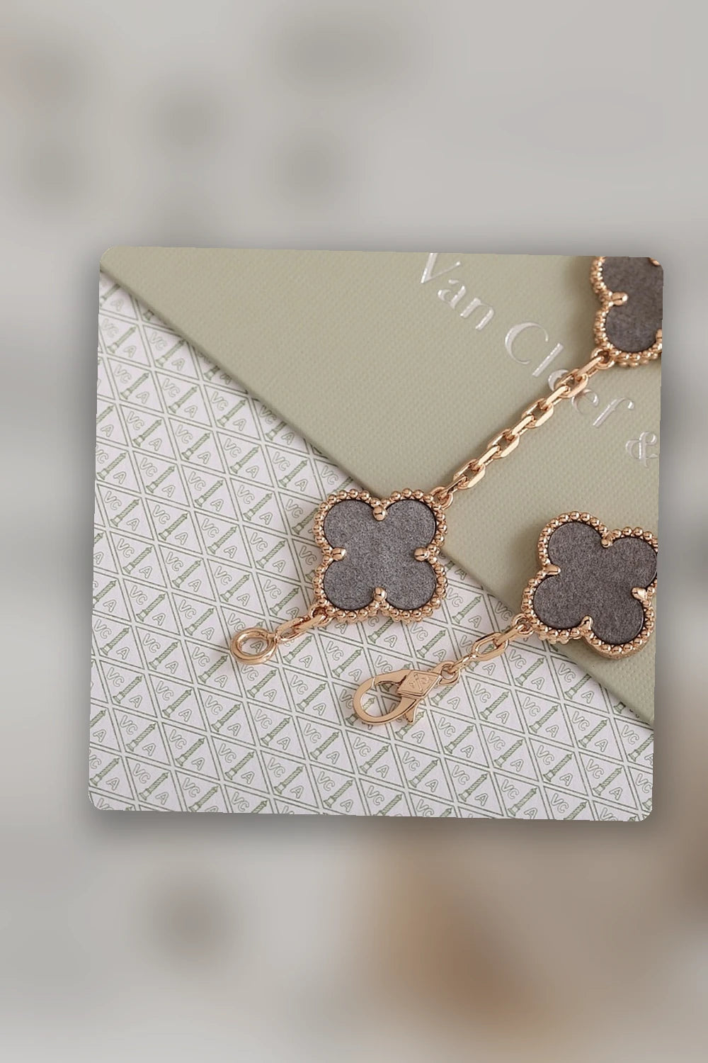 NB - VACA Jewelry - 725