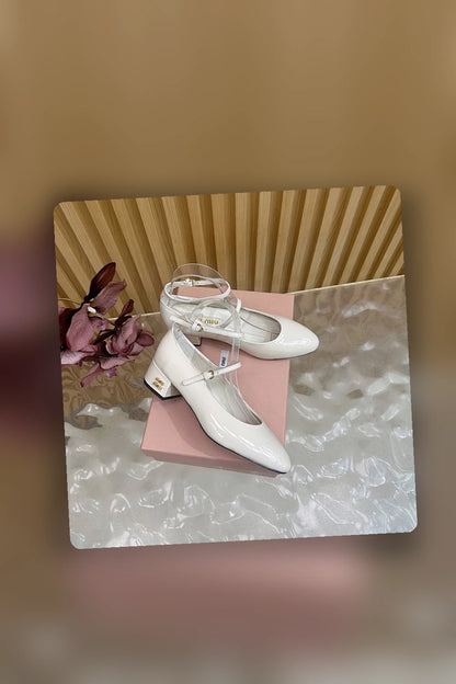 NB - MMU Women Shoes - 618