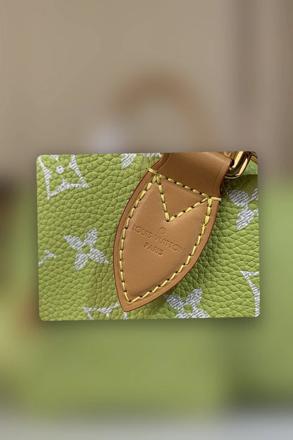NB - LOV Bag - 1112