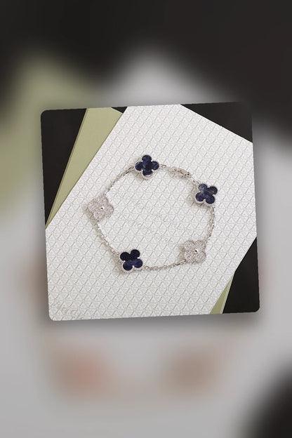 NB - VACA Jewelry - 585