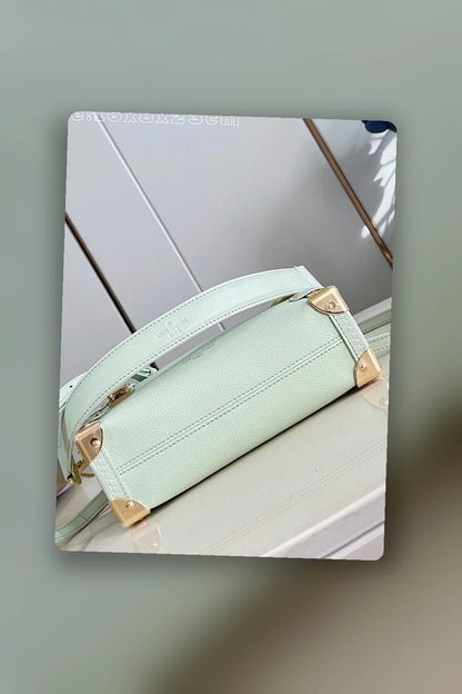 NB - LOV Bag - 126