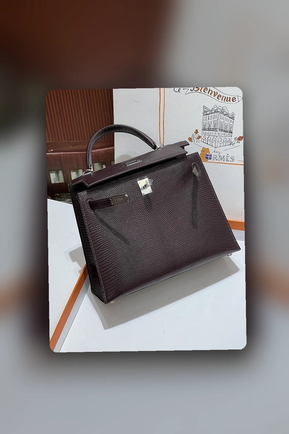 NB - HMS Bag - 641