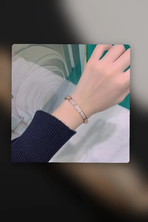 NB - CRA Jewelry - 186