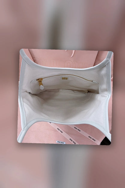 NB - MMU Bag - 223