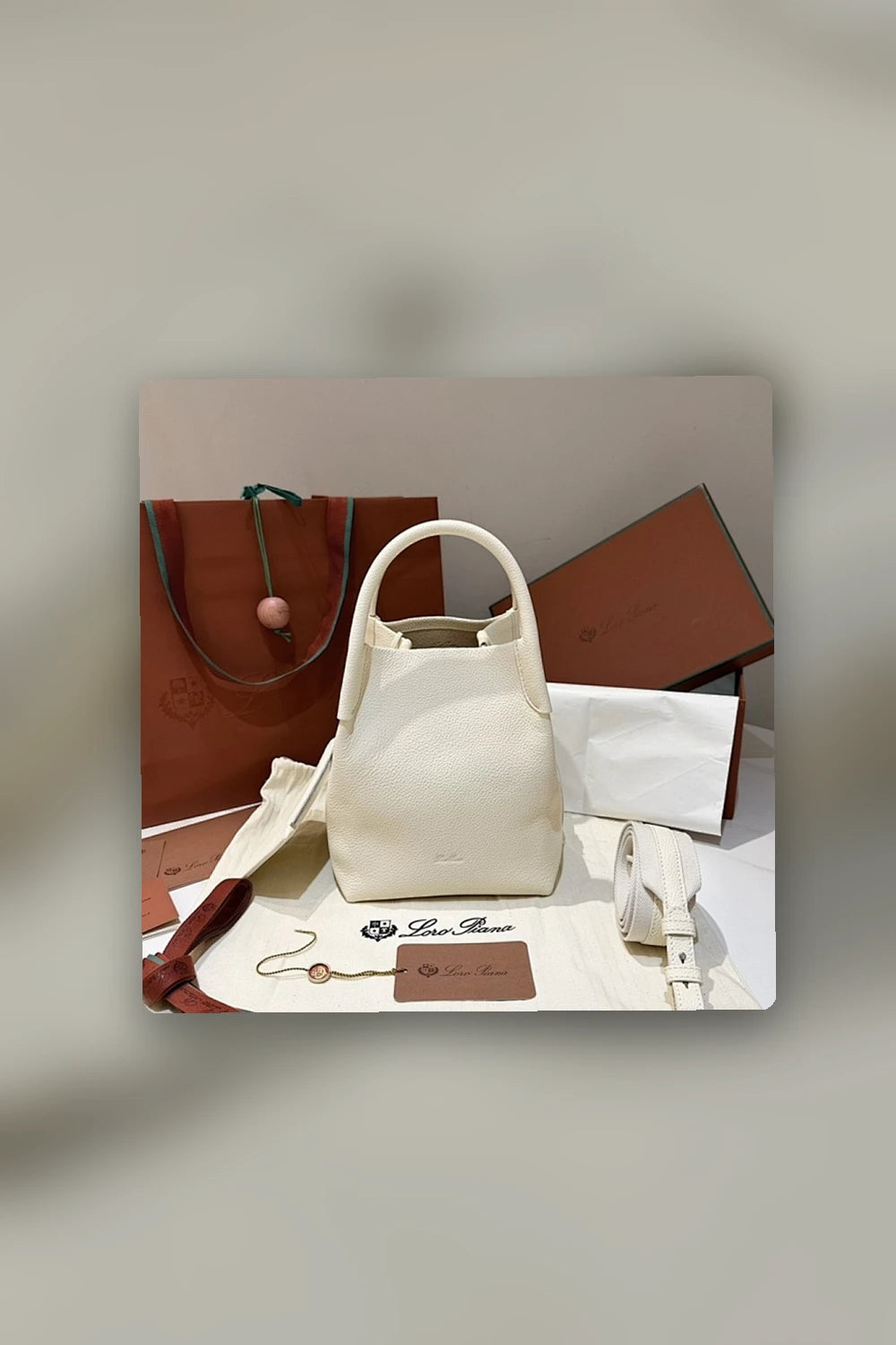 NB - DLVX Bag - 095