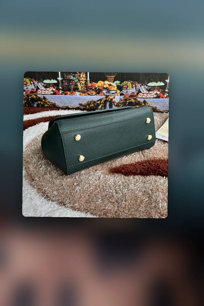 NB - DAG Bag - 003