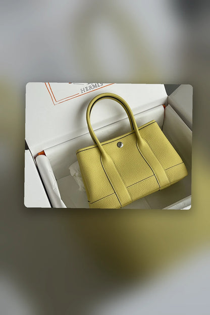 NB - HMS Bag - 051