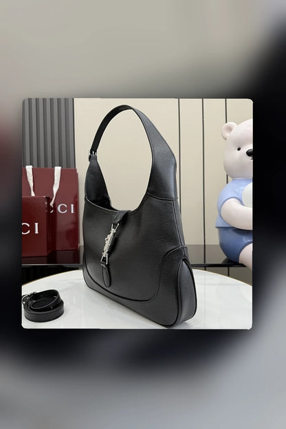 NB - GUKI Bag - 060