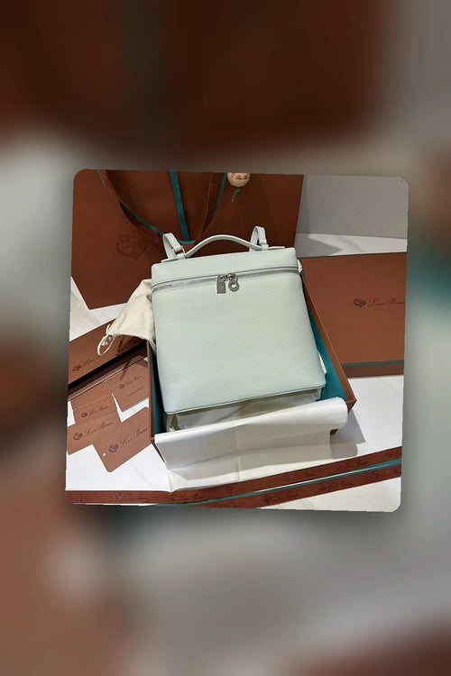 NB - DLVX Bag - 110