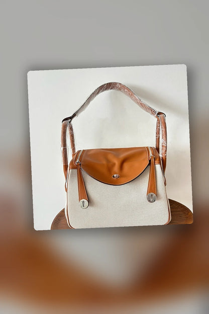 NB - HMS Bag - 1588