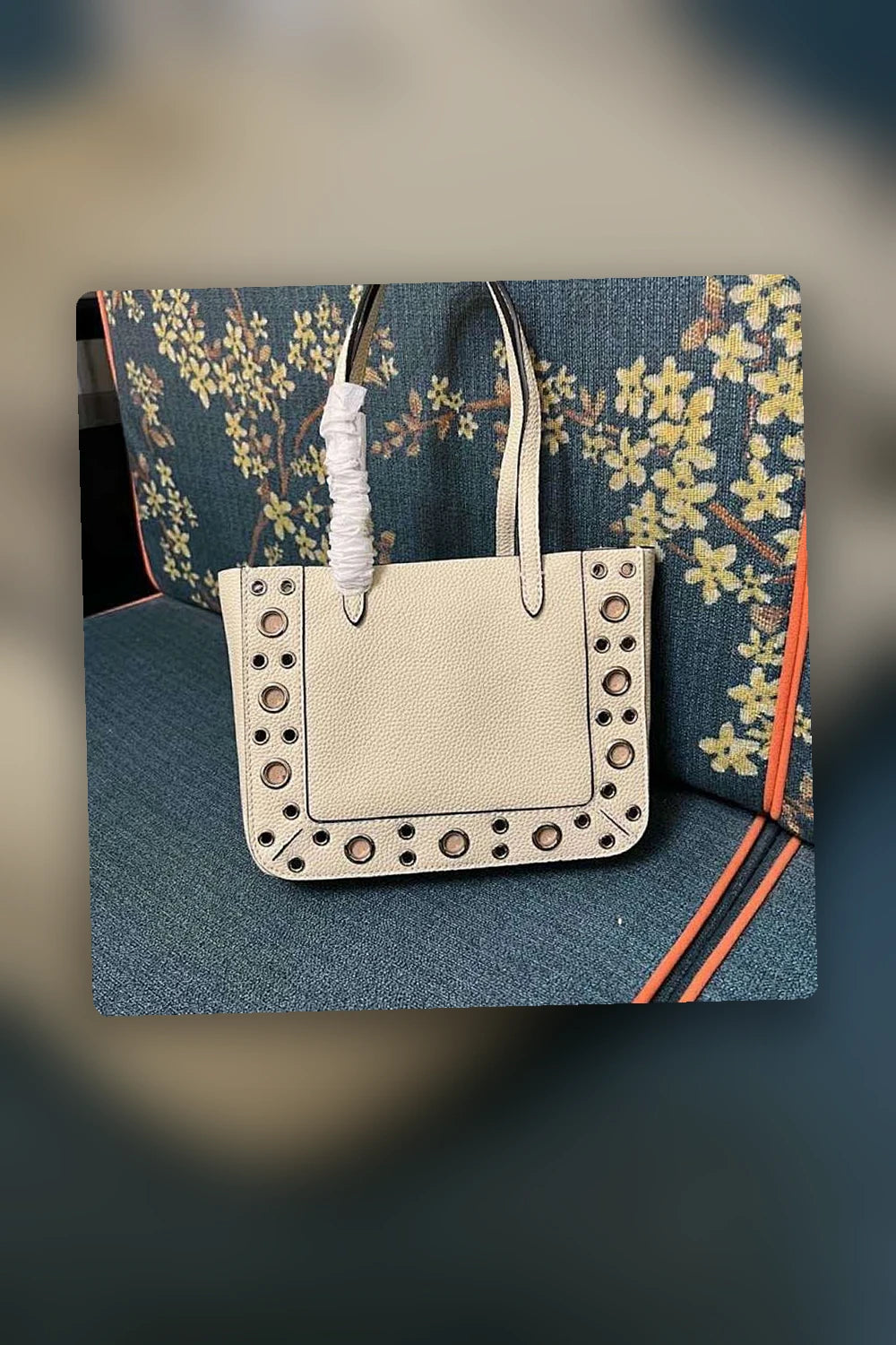 NB - VEL Bag - 384