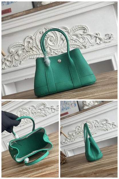 NB - HMS Bag - 013