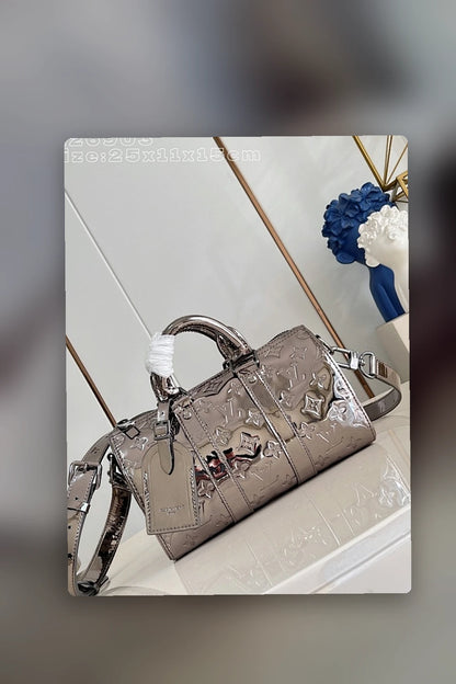 NB - LOV Bag - 497