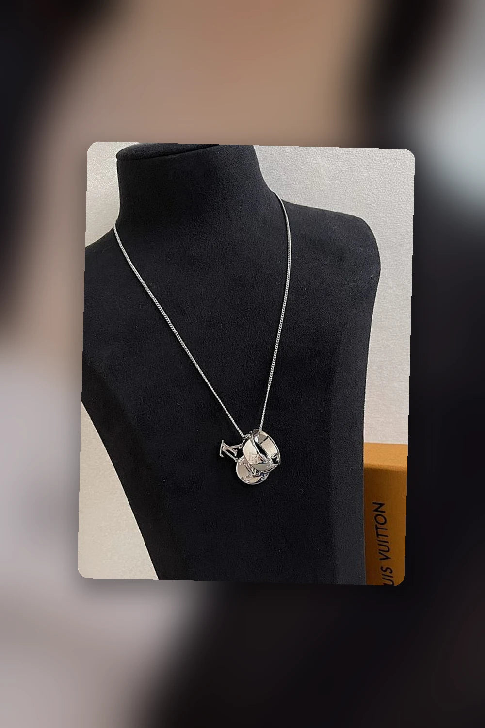 NB - LOV Jewelry - 886