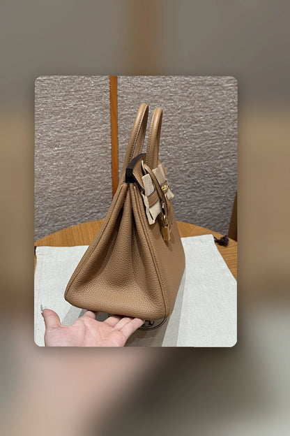 NB - HMS Bag - 1562