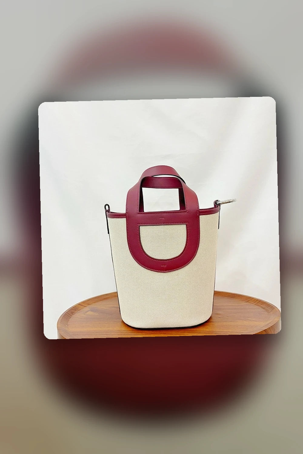 NB - HMS Bag - 1823