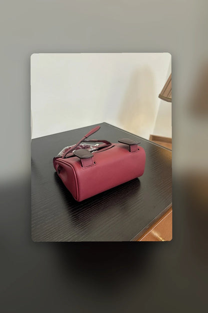 NB - HMS Bag - 104